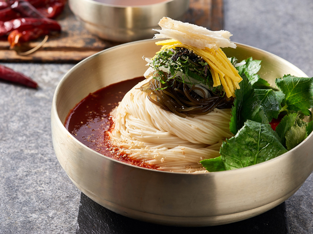 비빔국수 이미지