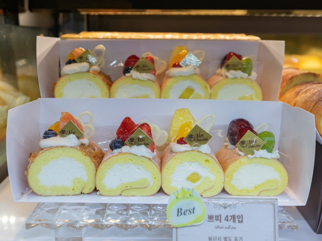 쁘띠롤케익 