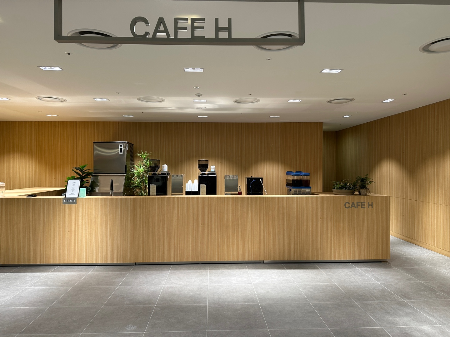 CAFE H 서비스시설 사진