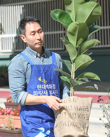 Responding to Climate Change with Environmental Preservation Activities