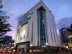 sinchon Store